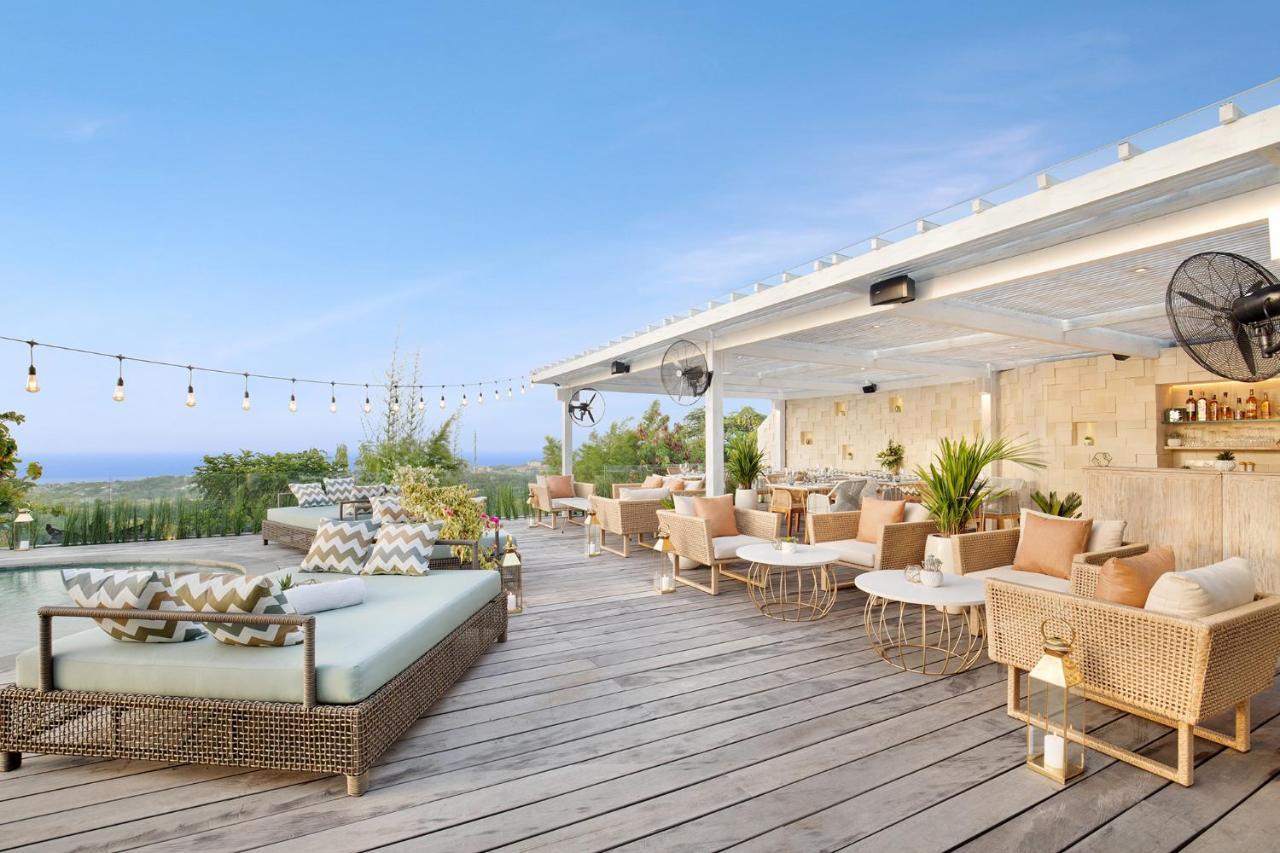 Hidden Hills - Small Luxury Of The World Villa
