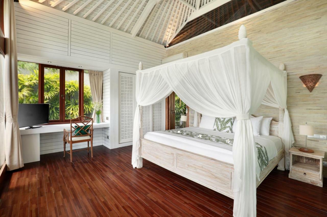 Hidden Hills - Small Luxury Of The World Villa